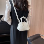 High-end textured small bag for women spring and summer 2024 new niche design single shoulder crossbody bag solid color portable shell bag