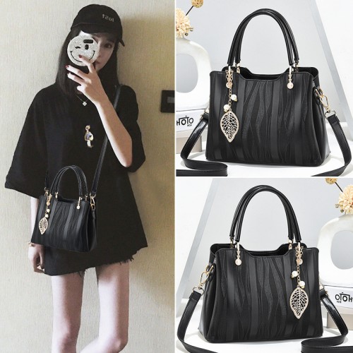 2024 New Fashion Bags Mother’s Style Women’s Handbag Large Capacity Shoulder Bag Women’s Bag 8T9415P65